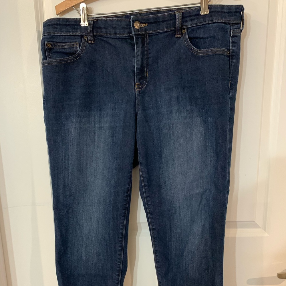 Gap Straight Cuff Dark Wash Jeans